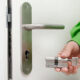 Que es el lock snapping 80x80 - Cómo cambiar la cerradura de una puerta blindada