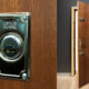 cerraduras para puertas antiokupas 80x80 - Cómo cambiar la cerradura de una puerta blindada