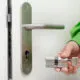 Que es el lock snapping 80x80 - Cómo cambiar la cerradura de una puerta blindada